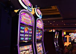 parisklub login deposit interface showing DANA, OVO, GoPay, ShopeePay, QRIS payment options for Togel 4D